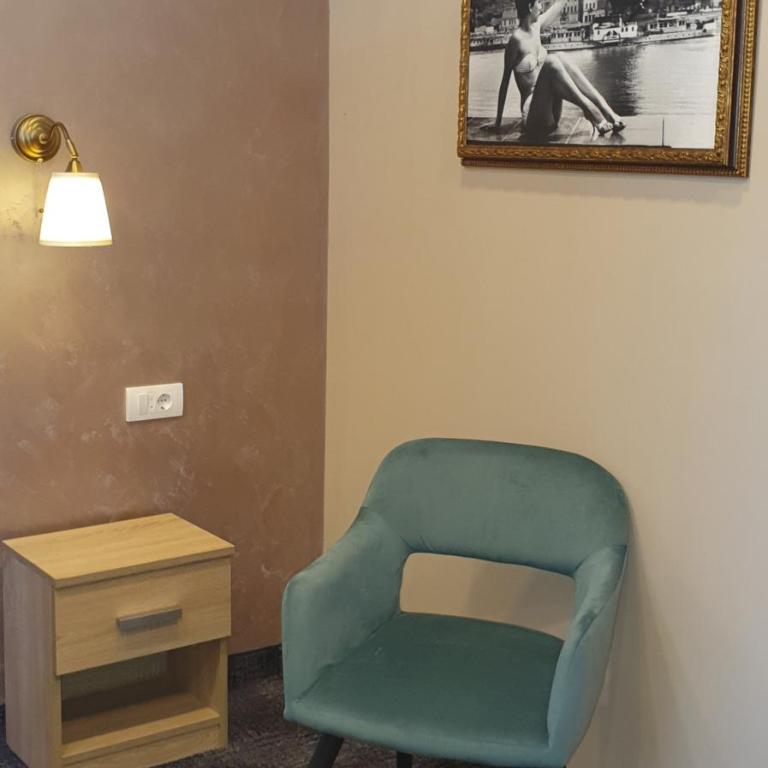 Skadarlija Suites - Dvokrevetna Soba sa Bračnim Krevetom - 13