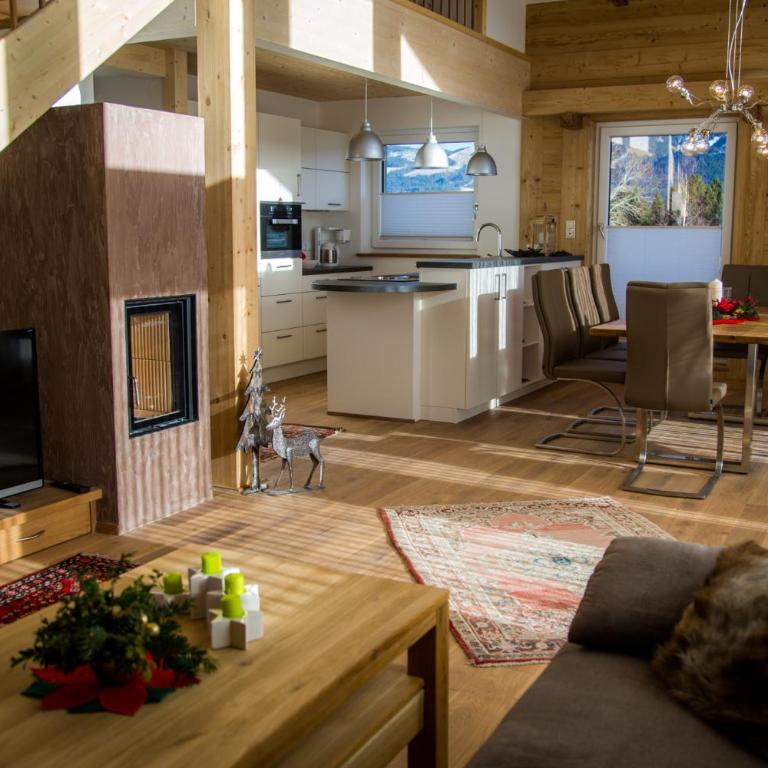 Landhaus Alpenflora - Apartment mit 3 Schlafzimmern - 1