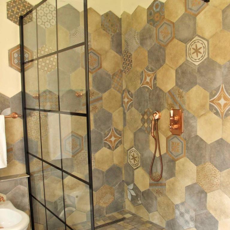 La Vieille Ferme de Grasse - Chambre Double Deluxe avec Baignoire - 12
