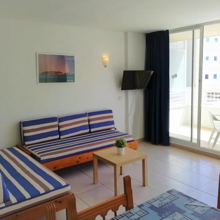 Trill Mirasol C primera linea mar L'Estartit - Three-Bedroom Apartment - 10