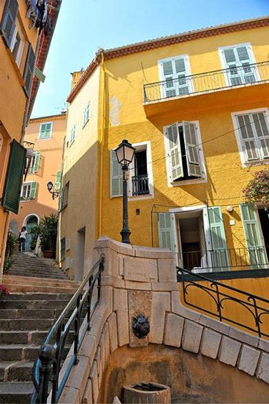 Charmant studio climatisé centre Villefranche sur mer - Appartement 1 Chambre - 27
