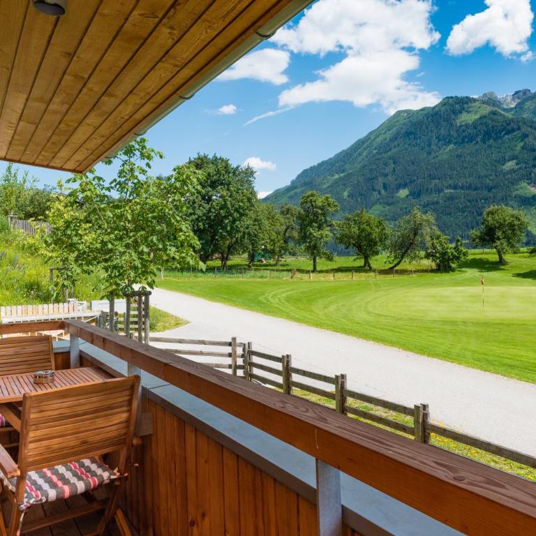 Apartments Bergleben Goldegg - Apartment mit Blick auf die Berge - 10
