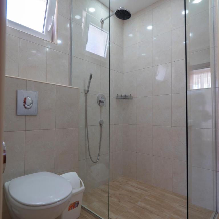 Villa Skyprime - Porodični Apartman Tipa "Suite" sa Balkonom - 6