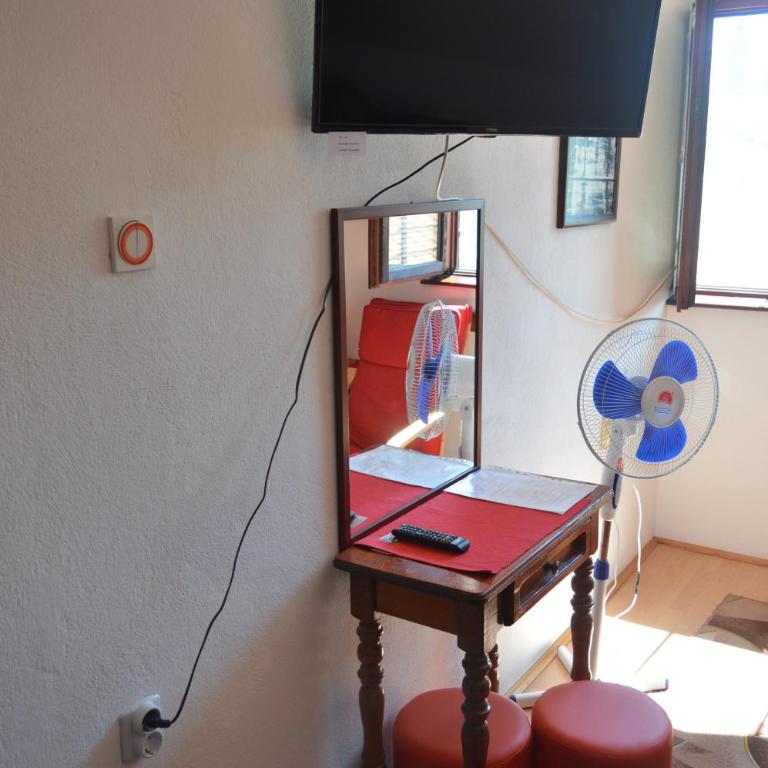 Apartmani Perovic - Two-Bedroom Apartment - 14