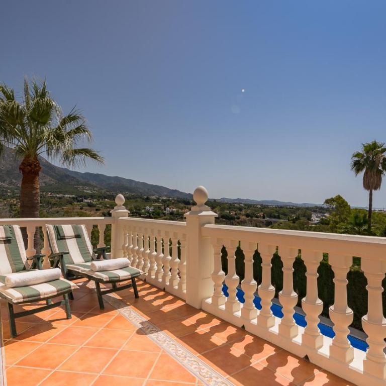 Golden Mile Villa Close to Beach - Villa - 26