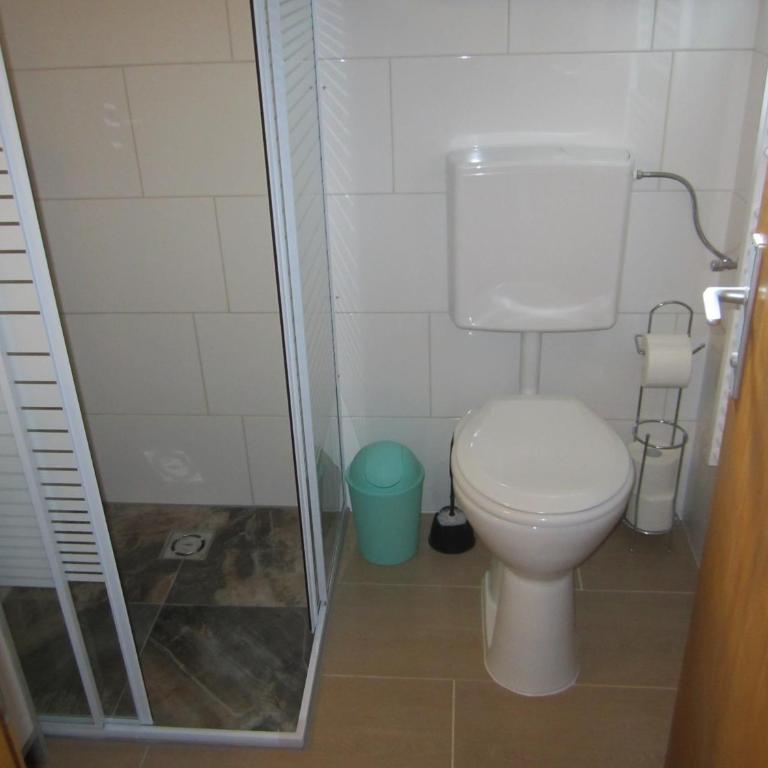 Apartmenthaus Kestel Gasthof - Apartment mit 2 Schlafzimmern - 12