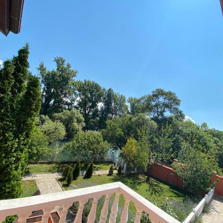 Private Riverside Villa Silvia - Villa - 24