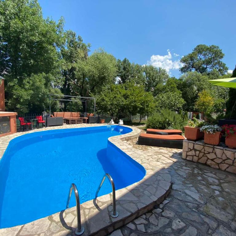Private Riverside Villa Silvia - Villa - 20