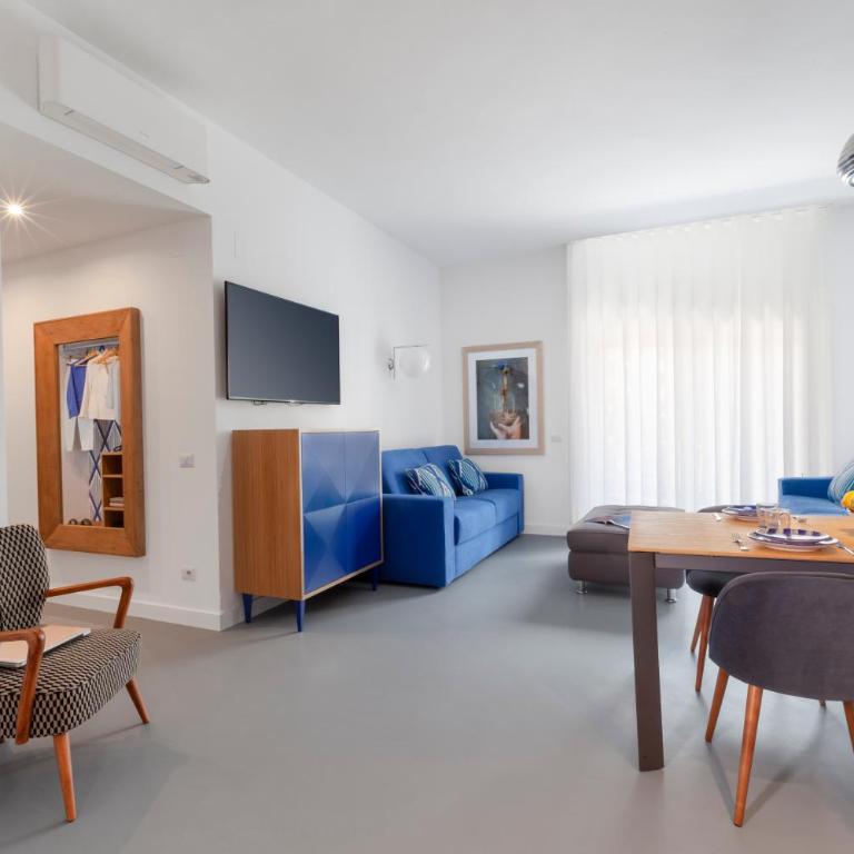 SorrentoVibes - Luxury Design Home & Jacuzzi in Heart of Sorrento - Appartamento con 2 Camere da Letto - 1