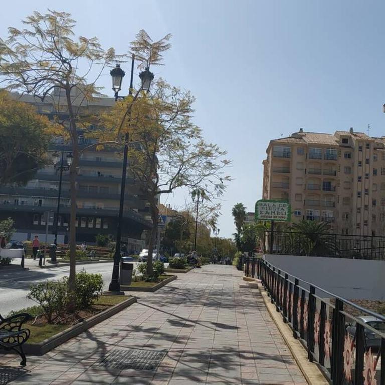 Los Boliches 150 m de la playa - Apartamento de 2 dormitorios - 8