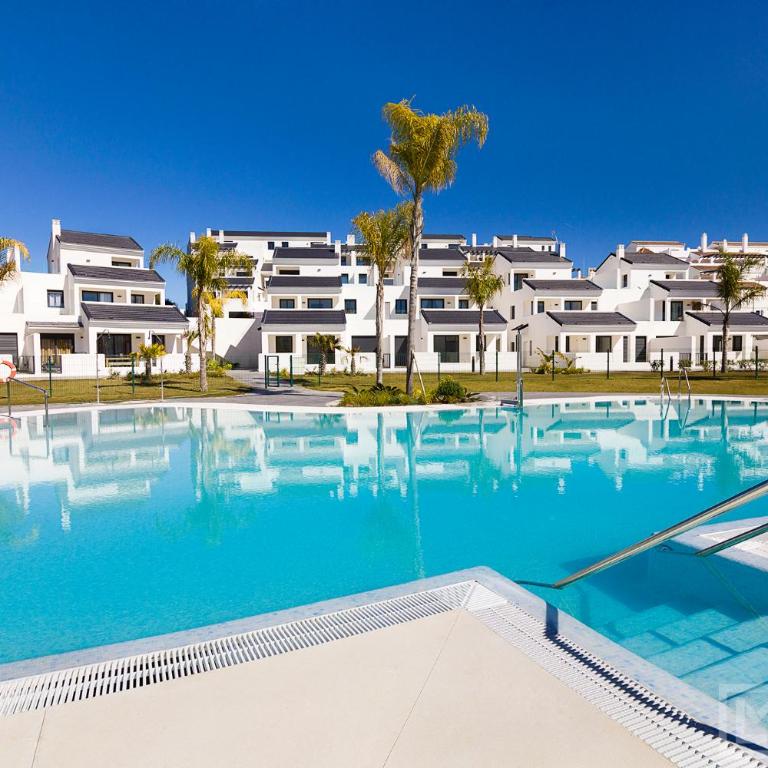 Estepona Sunsets - Modern 3-BR Beachside Apartment - Apartamento de 3 dormitorios - 23