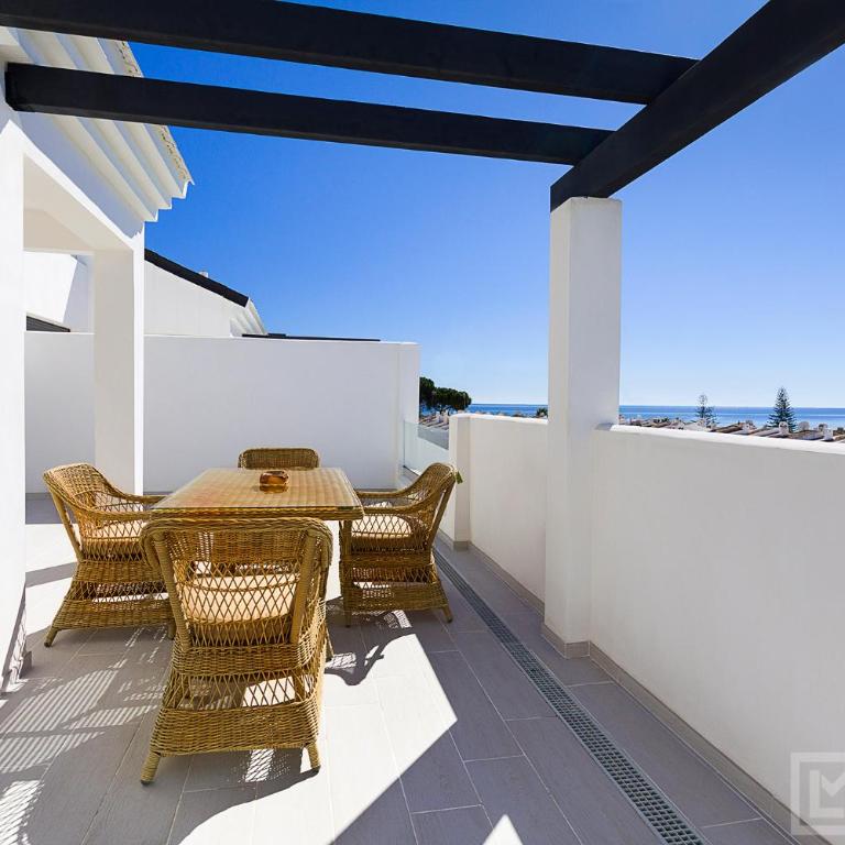 Estepona Sunsets - Modern 3-BR Beachside Apartment - Apartamento de 3 dormitorios - 4