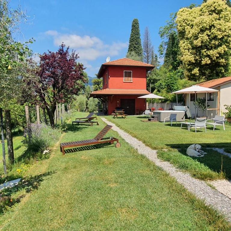 Agriturismo Podere Nigriano - Camera Matrimoniale con Vista Lago - 4