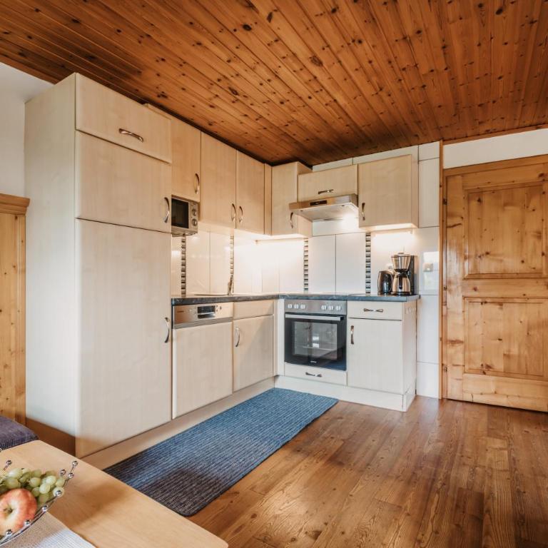 DAS "ZwisleggGut" - Haus mit 5 Schlafzimmern - 56