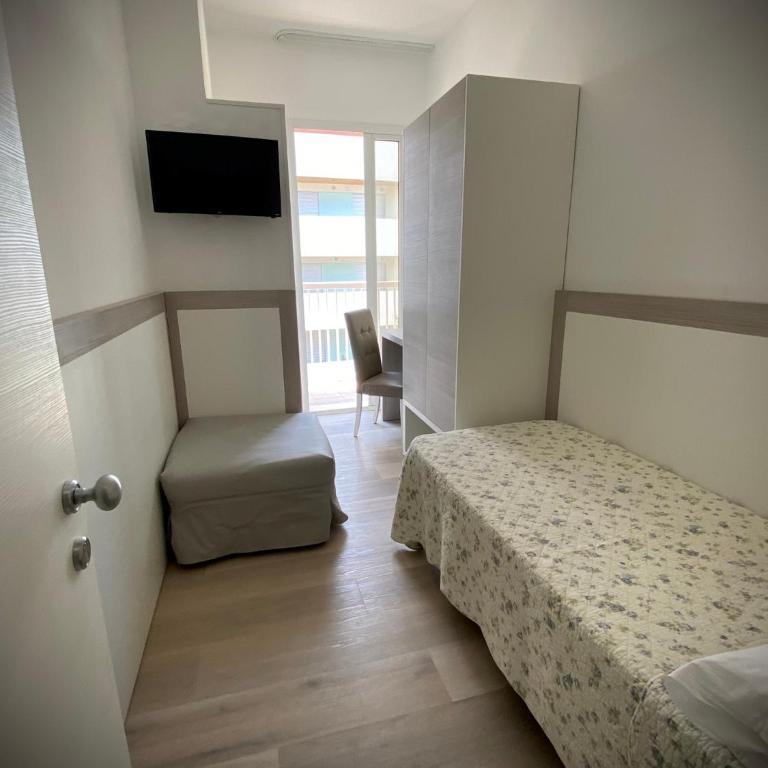 HOTEL D'ANNUNZIO - Camera Singola - 1
