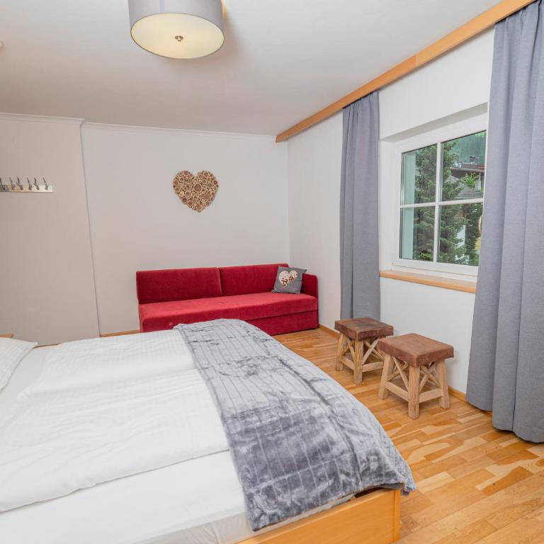 Haus Veronika - Appartements by Miha - Apartment mit 2 Schlafzimmern und Balkon - 4