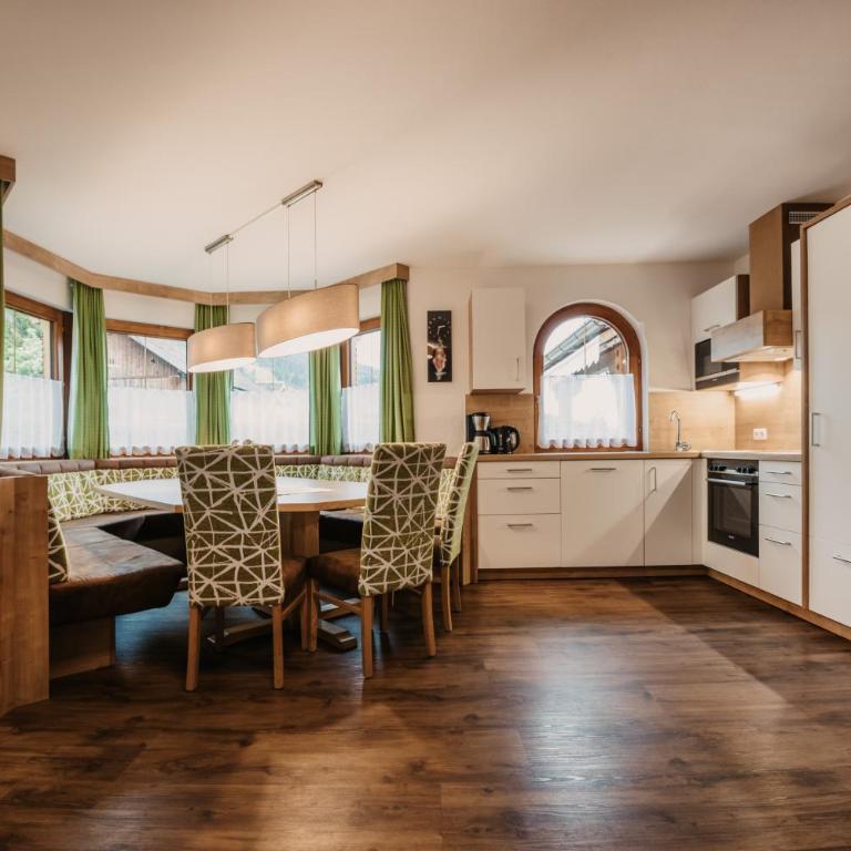 DAS "Bergzeit" - Appartements - Apartment mit Blick auf die Berge - 13