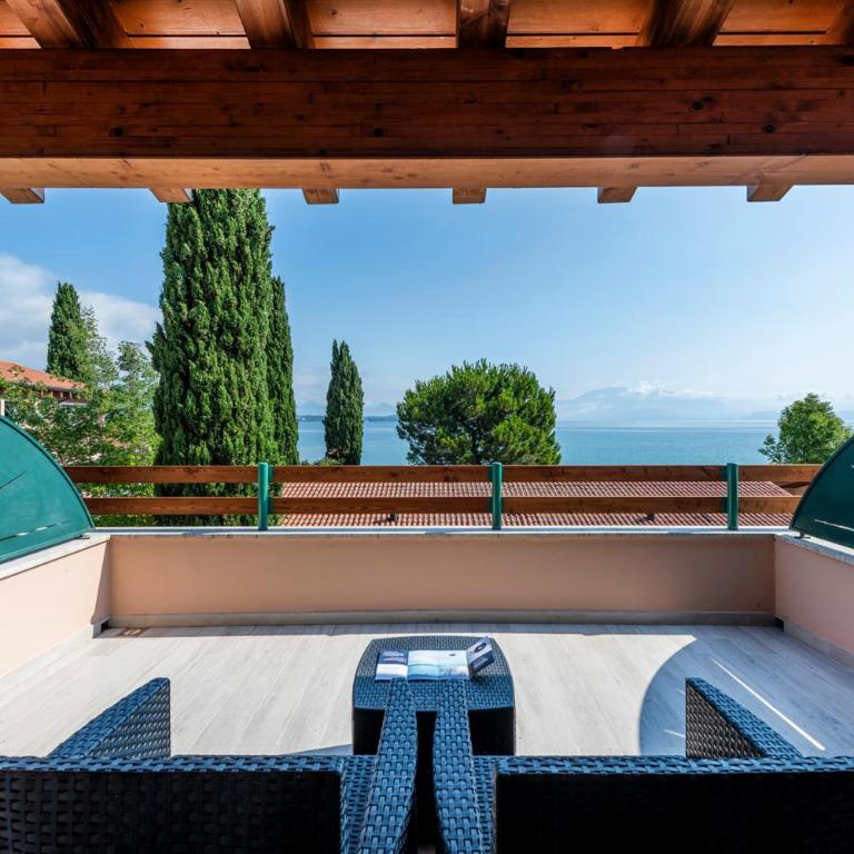 Club del Sole Desenzano Boutique Resort - Studio Superior with Lake View - 1