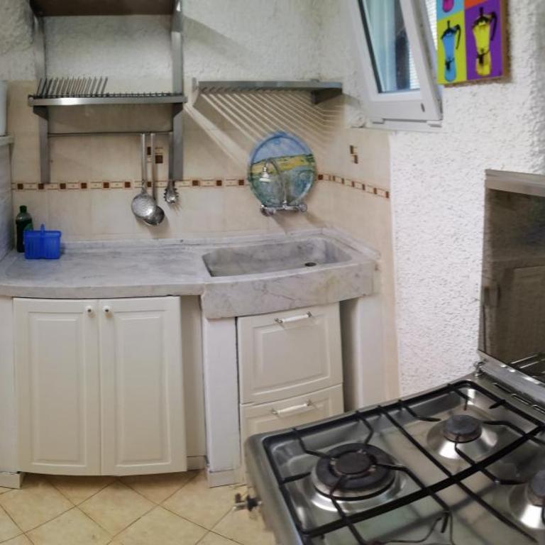 APPARTAMENTO CON GIARDINO, TERRAZZO e GARAGE A DUE PASSI DAL MARE e DALLE CINQUETERRE - Appartamento - 6