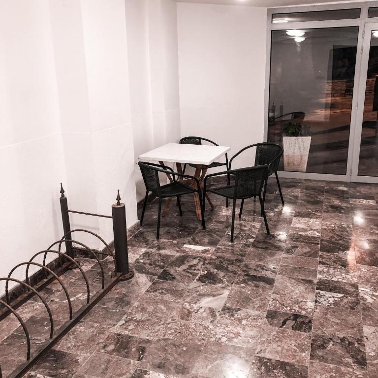 Lux View - One-Bedroom Apartment - 13