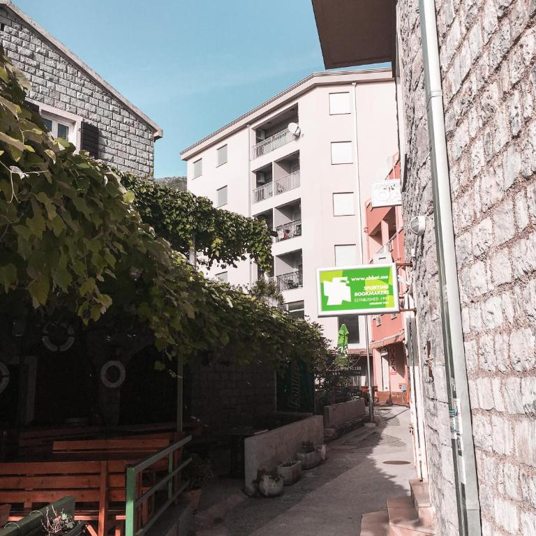 Lux View - One-Bedroom Apartment - 17