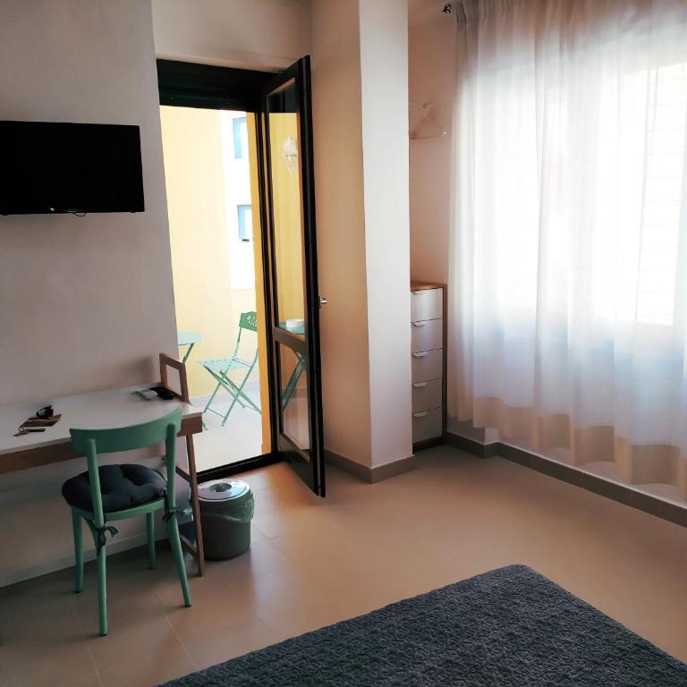 Lo Spicchio b&b - Camera Matrimoniale con Letto Supplementare - 4