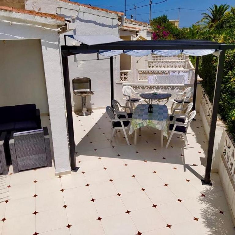 Adosado de 140m2 con terraza a 50 m de la playa - Casa de 3 dormitorios - 13