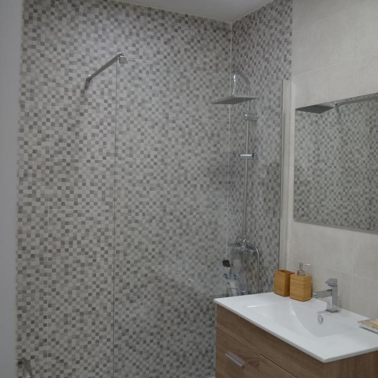 Pedregalejo Beach House - Apartamento con terraza - 67
