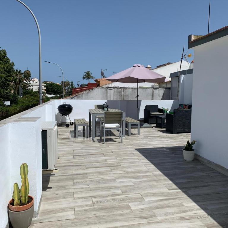 Pedregalejo Beach House - Apartamento con terraza - 10