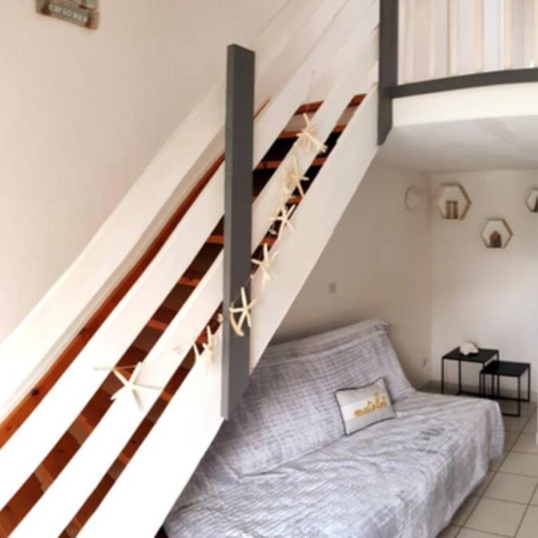 Charmant pavillon proche plage - Piscine & parking - Appartement 1 Chambre - 8