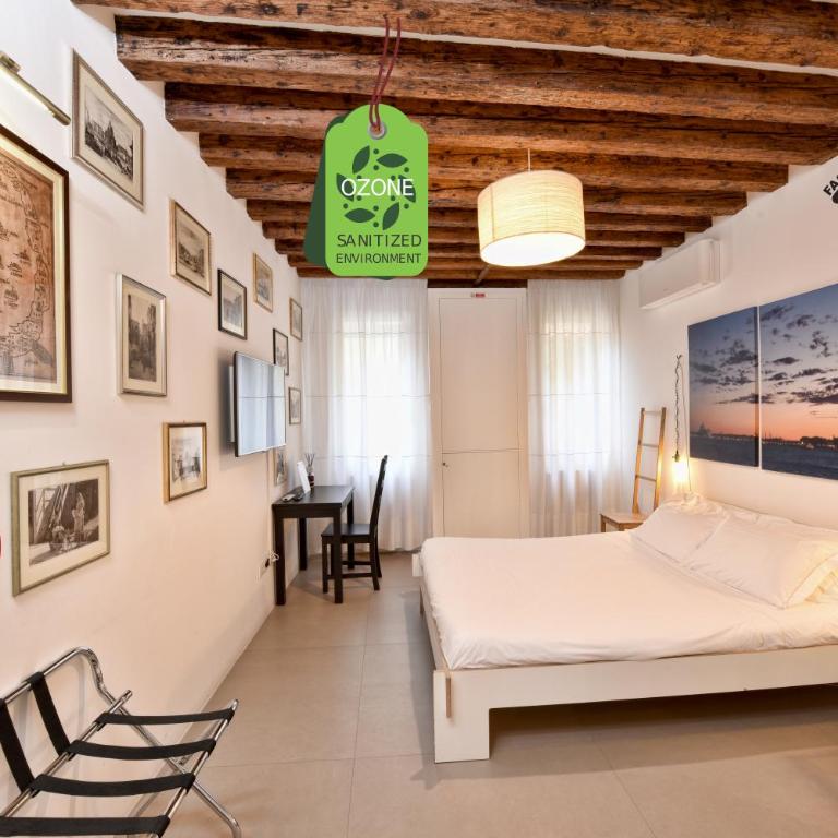 Stylish Self-Contained Room & Bath in Castello between Biennale & San Marco - Camera Deluxe - 7