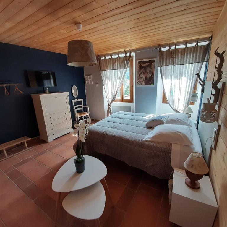 Le Presbytère du Val - Chambre Double avec Salle de Bains Privative - 8