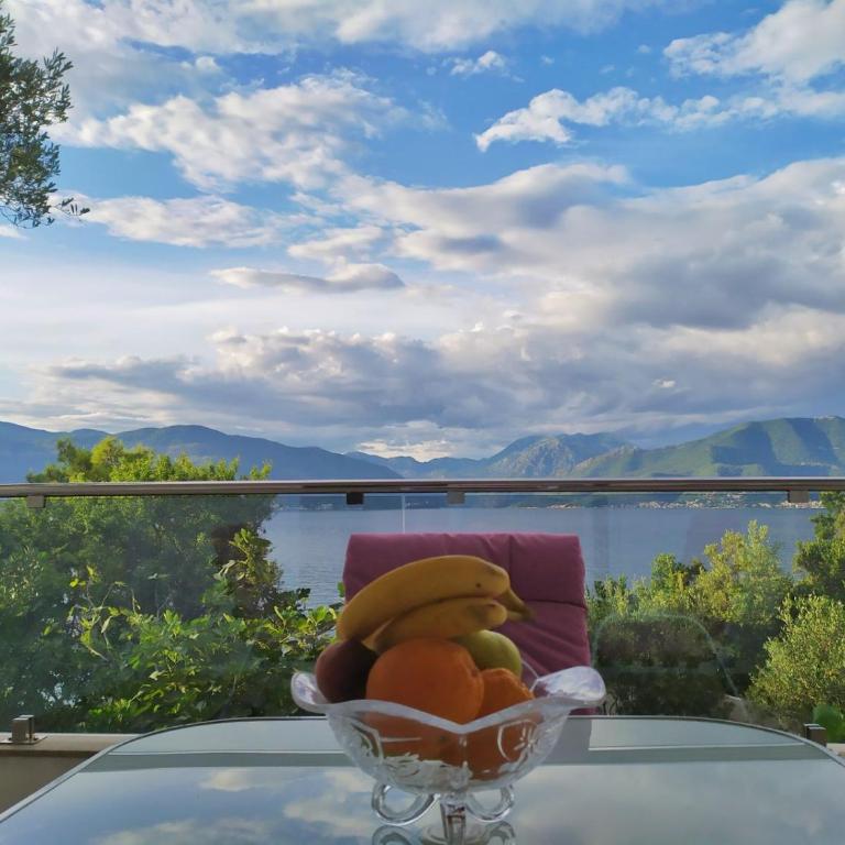 Apartmani M&E - Suite with Balcony - 2