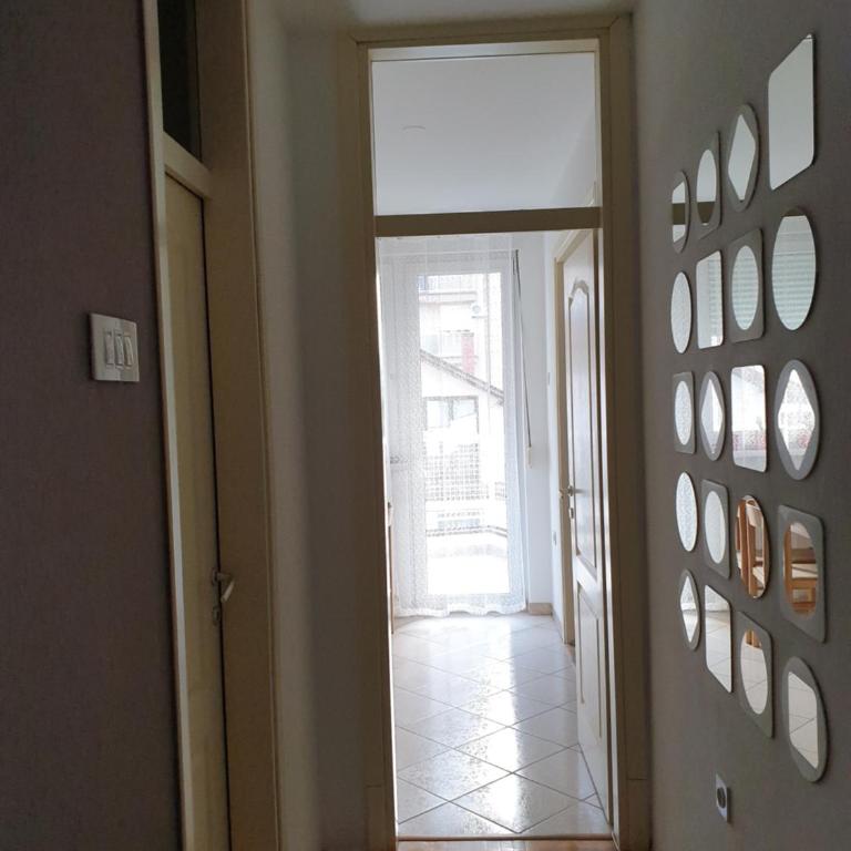 Stan na dan "Irina" Banja Luka - Apartman sa Balkonom - 4