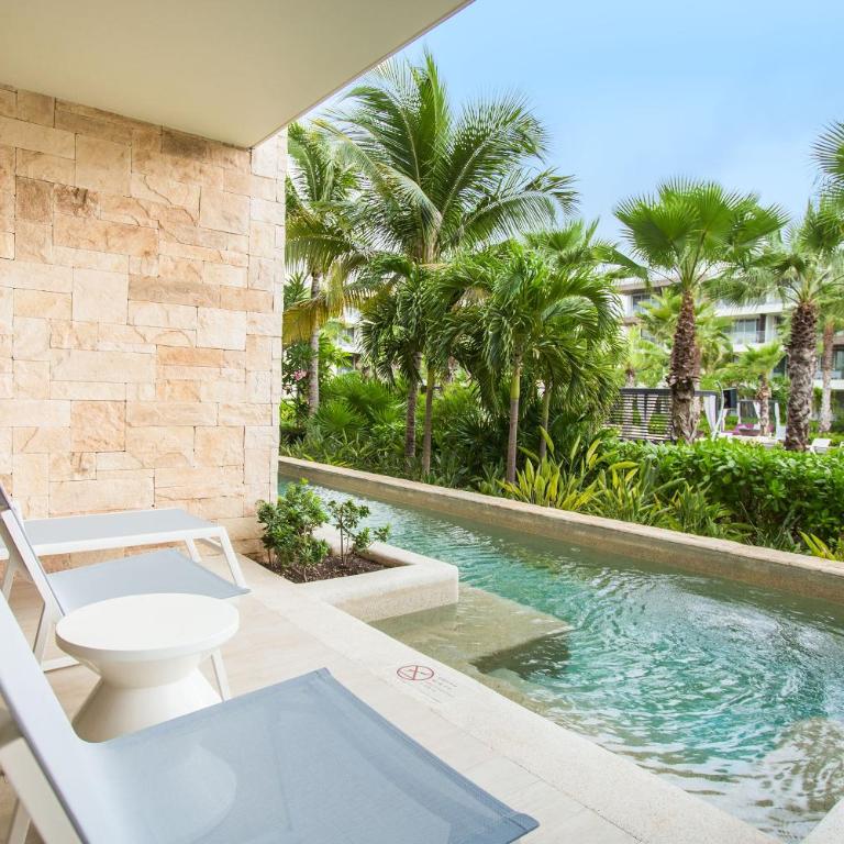Breathless Riviera Cancun Resort & Spa - Adults Only - All inclusive - Xhale Club Junior Suite Swimout Tropical View King - 3