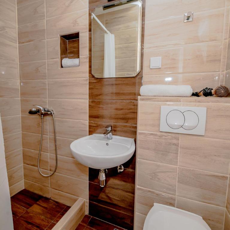 Apartments Vjera Petrovac - Apartment with Terrace - 12