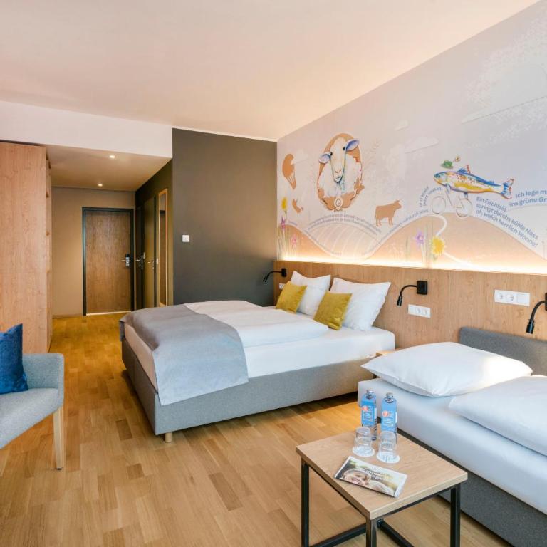 JUFA Hotel Weiz - Dreibettzimmer - 2