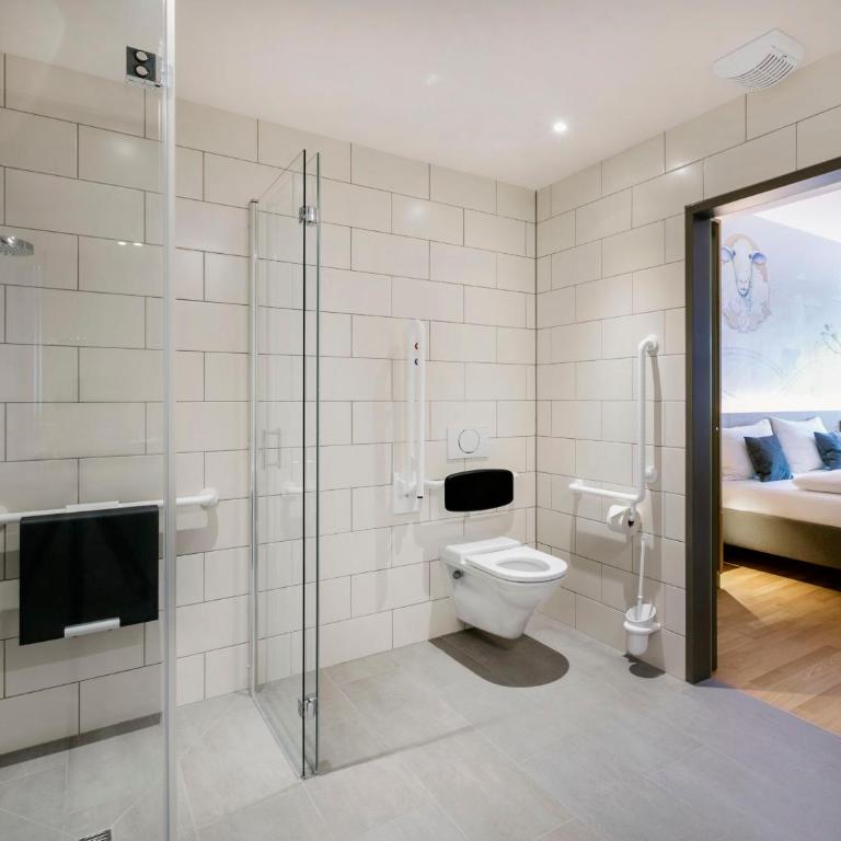 JUFA Hotel Weiz - Dreibettzimmer - 6