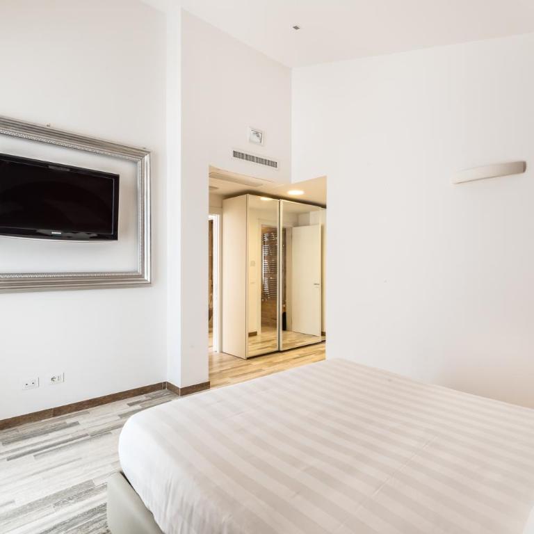 Hotel Stella Della Versilia - Suite con Vasca Idromassaggio - 5