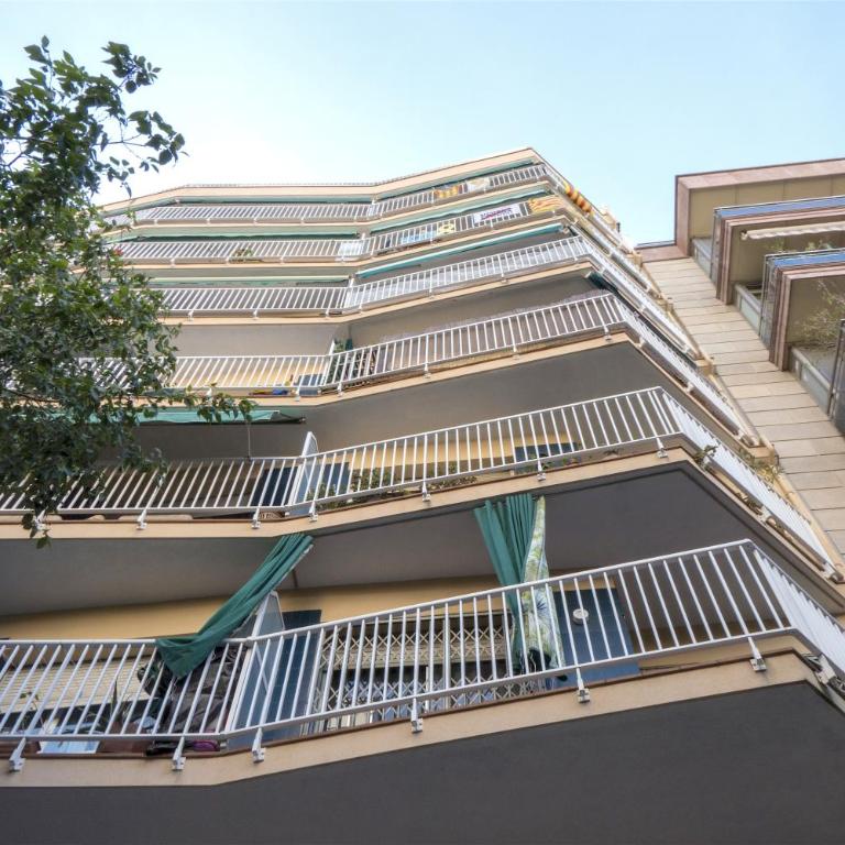 BizFlats Garden House - Three-Bedroom Apartment - Ali Bei, 38-42 - 38