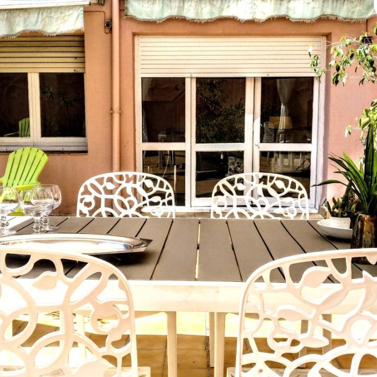 BizFlats Garden House - Three-Bedroom Apartment - Ali Bei, 38-42 - 6
