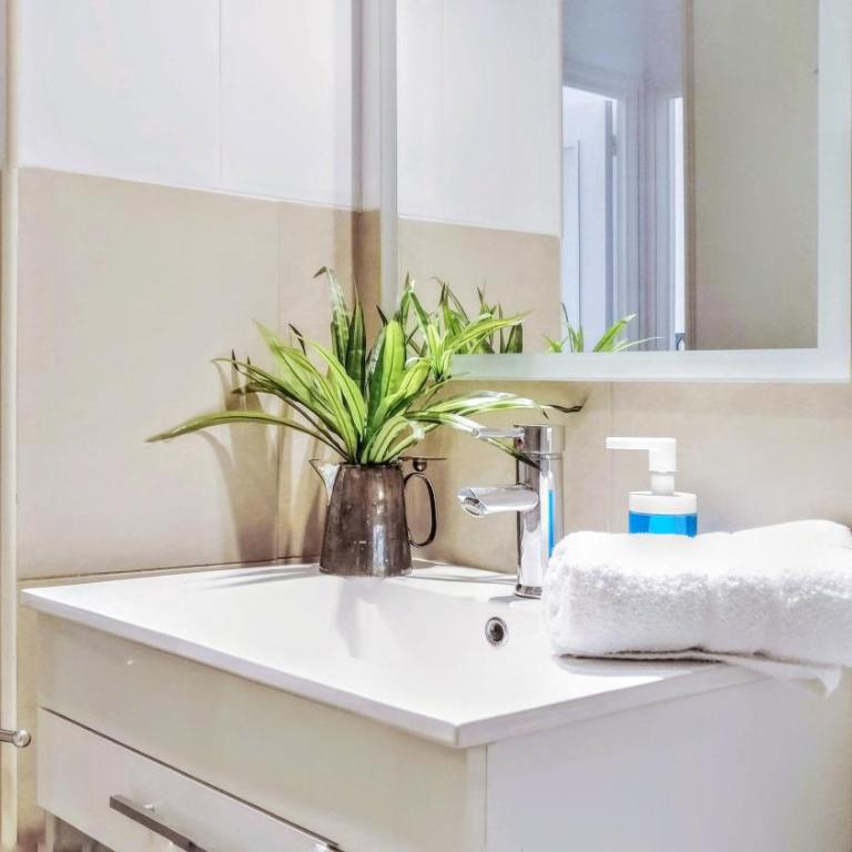 BizFlats Garden House - Three-Bedroom Apartment - Ali Bei, 38-42 - 48