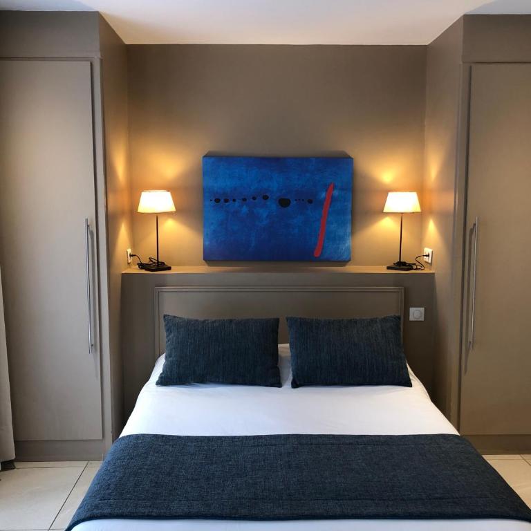 Les Jardins de Cassis - Parking Gratuit & Piscine Chauffée - Chambre Double - 1