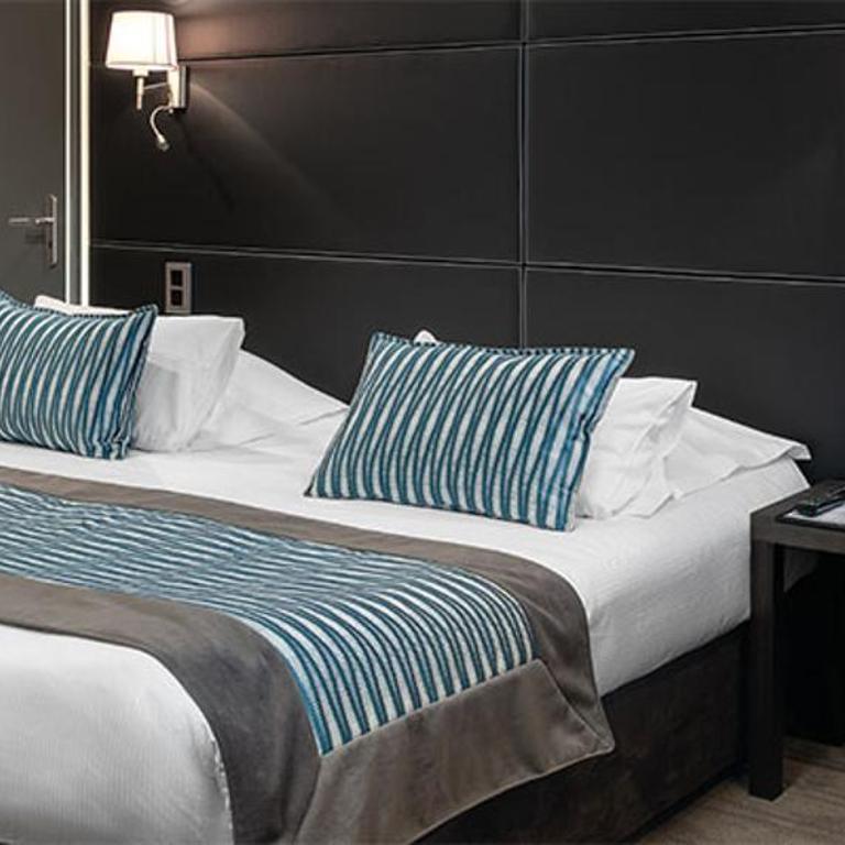 Le Grand Hotel & Spa - Chambre Double Collection - Vue sur Village - 2