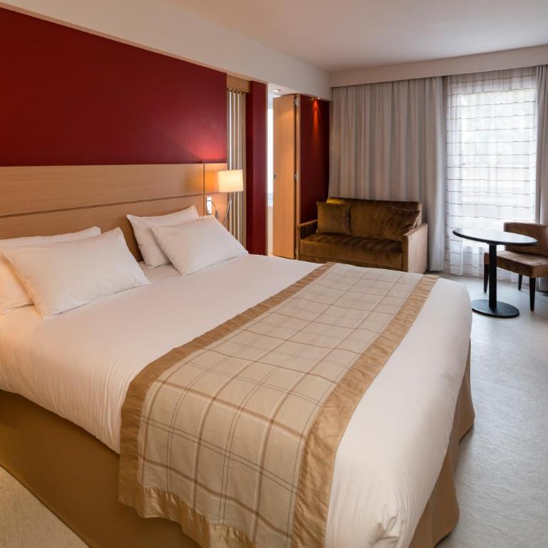 Best Western Plus Le Lavarin Avignon - Chambre Exécutive avec Terrasse - 7