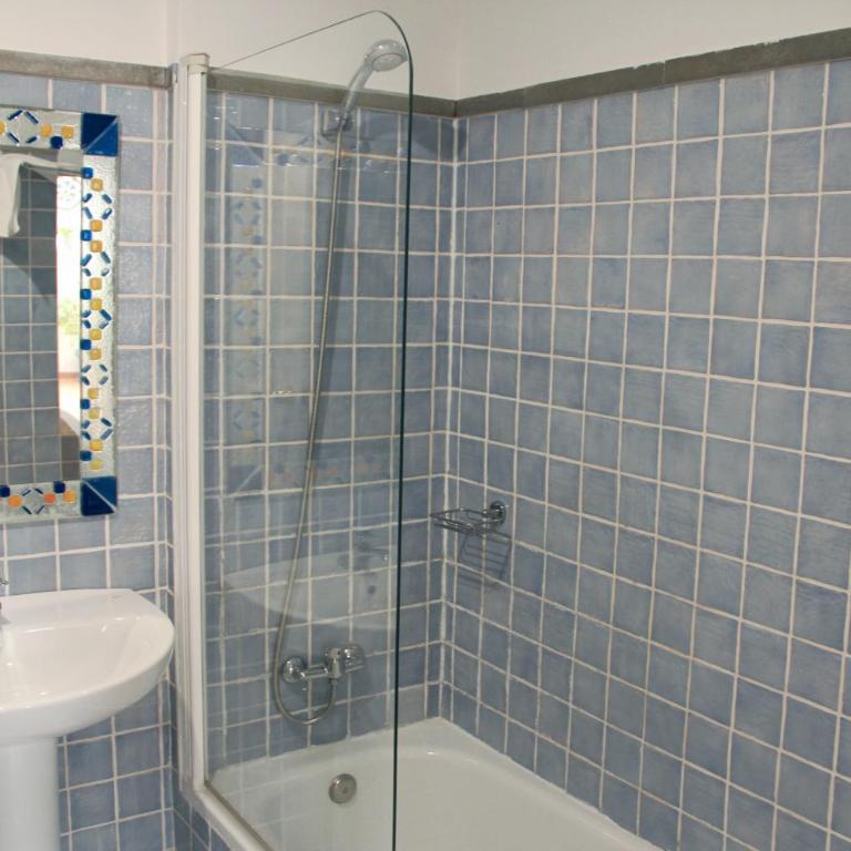 La Piquera Hostal - Habitación Triple - 2
