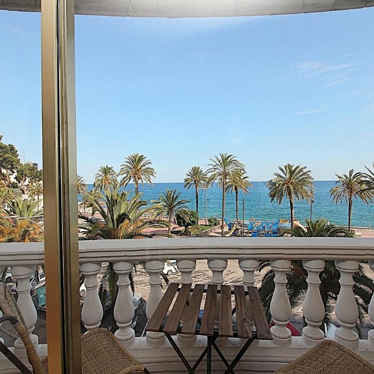 Apartaments Nàutic - Apartamento Estudio con vistas al mar - 1
