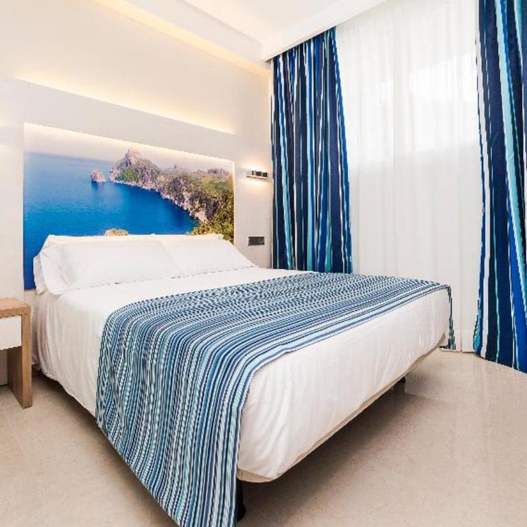 Globales Playa Estepona - Habitación Doble con balcón - 6