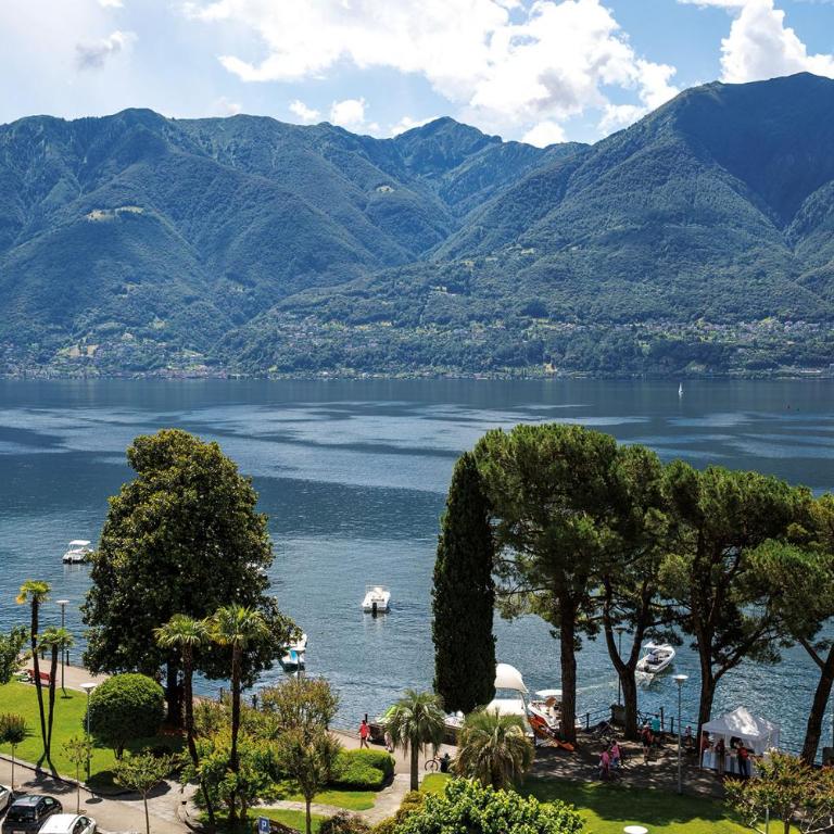 Hotel Lago Maggiore - Welcome! - Camera Matrimoniale con Vista Lago - Ultimo Piano - 5