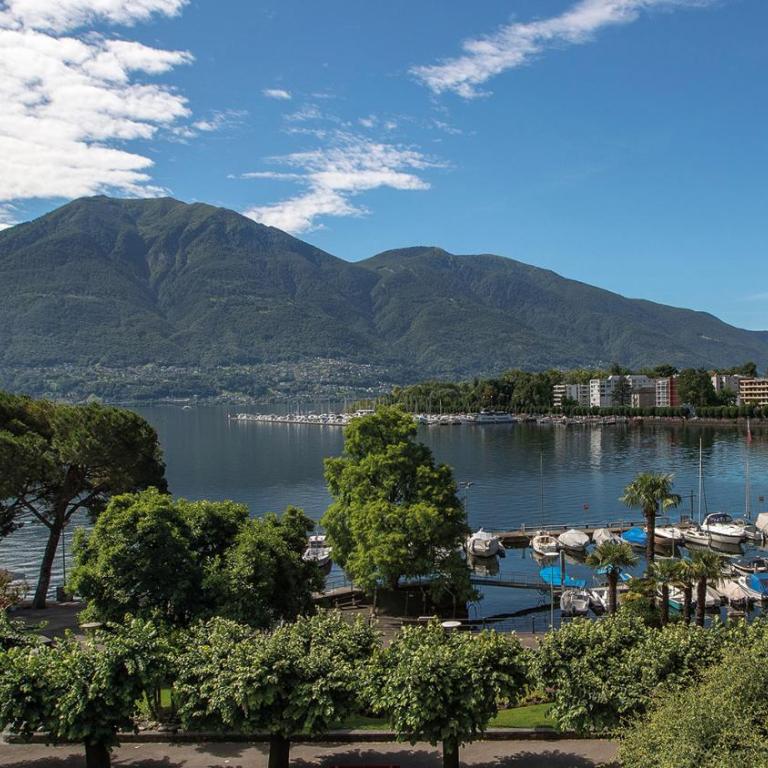 Hotel Lago Maggiore - Welcome! - Camera Matrimoniale con Vista Lago - Ultimo Piano - 6